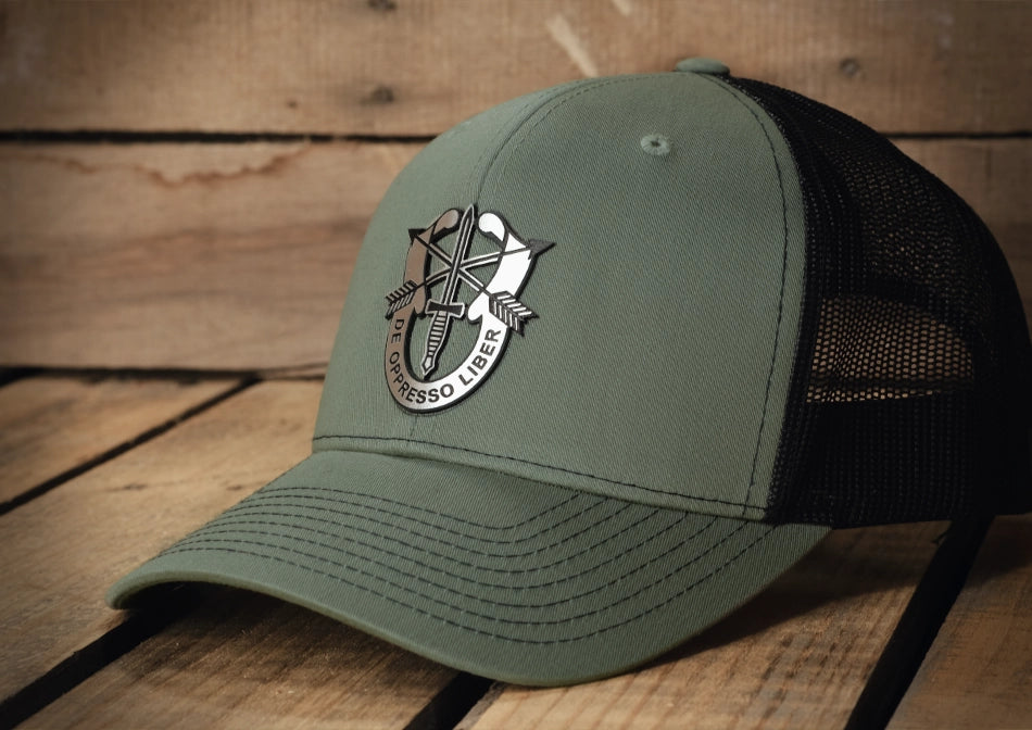 Special Forces - Green Beret Brushed Metal Badge Hat  - Officially Licensed U.S. Army